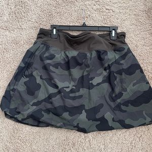 Old Navy Athletic Camo Skirt
